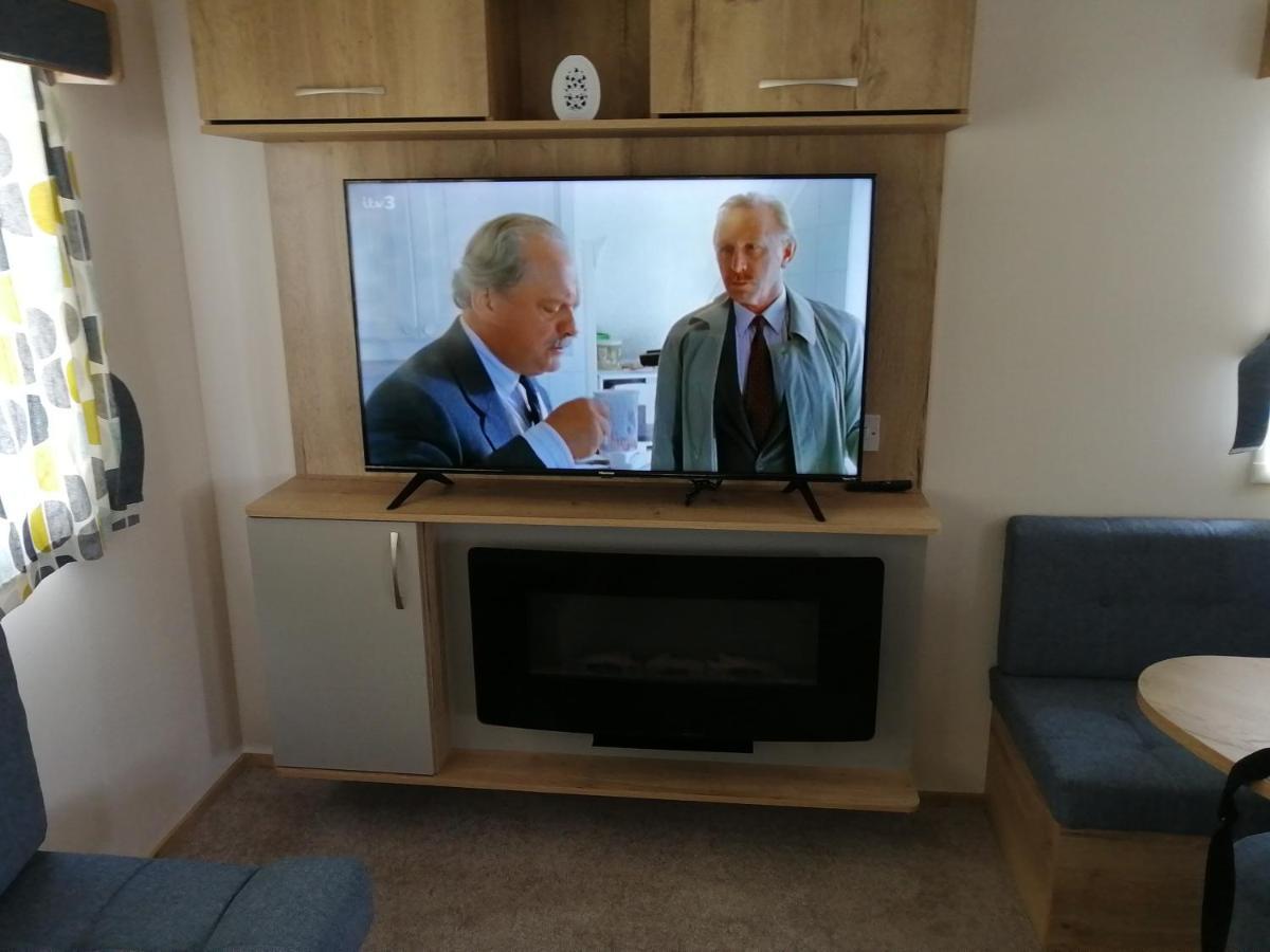 709 Seawick Villa Jaywick Sands Екстериор снимка