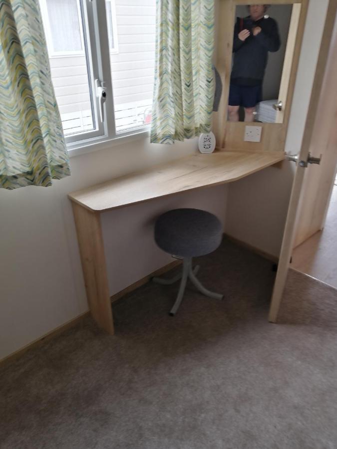 709 Seawick Villa Jaywick Sands Екстериор снимка