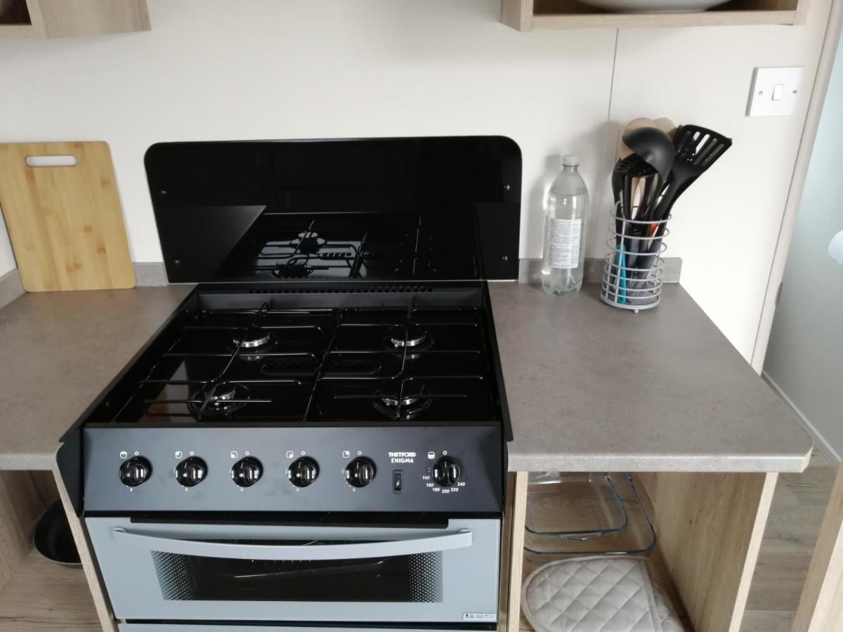 709 Seawick Villa Jaywick Sands Екстериор снимка